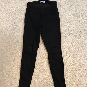 Guess skinny jeans- black